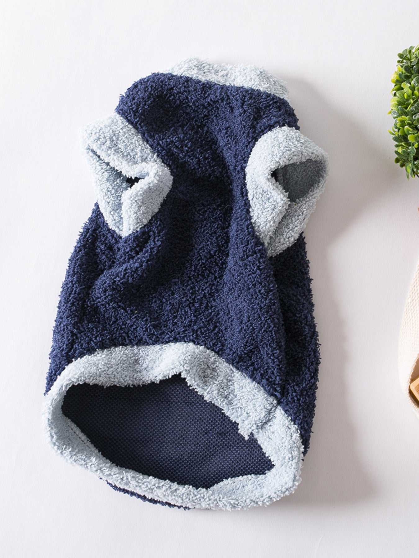 3f86a023618a498089a8a6786b860472-Max