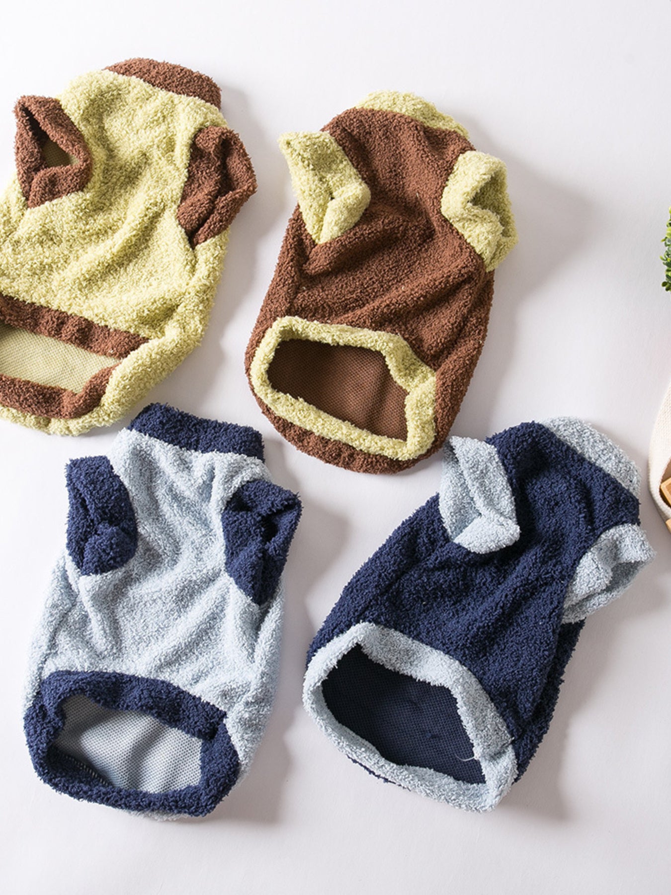 f1e583b8316a47d5ae6f1e85e638357f-Max